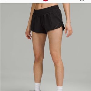 Lululemon size 6, 2.5 inch. Black hotty hot low rise shorts